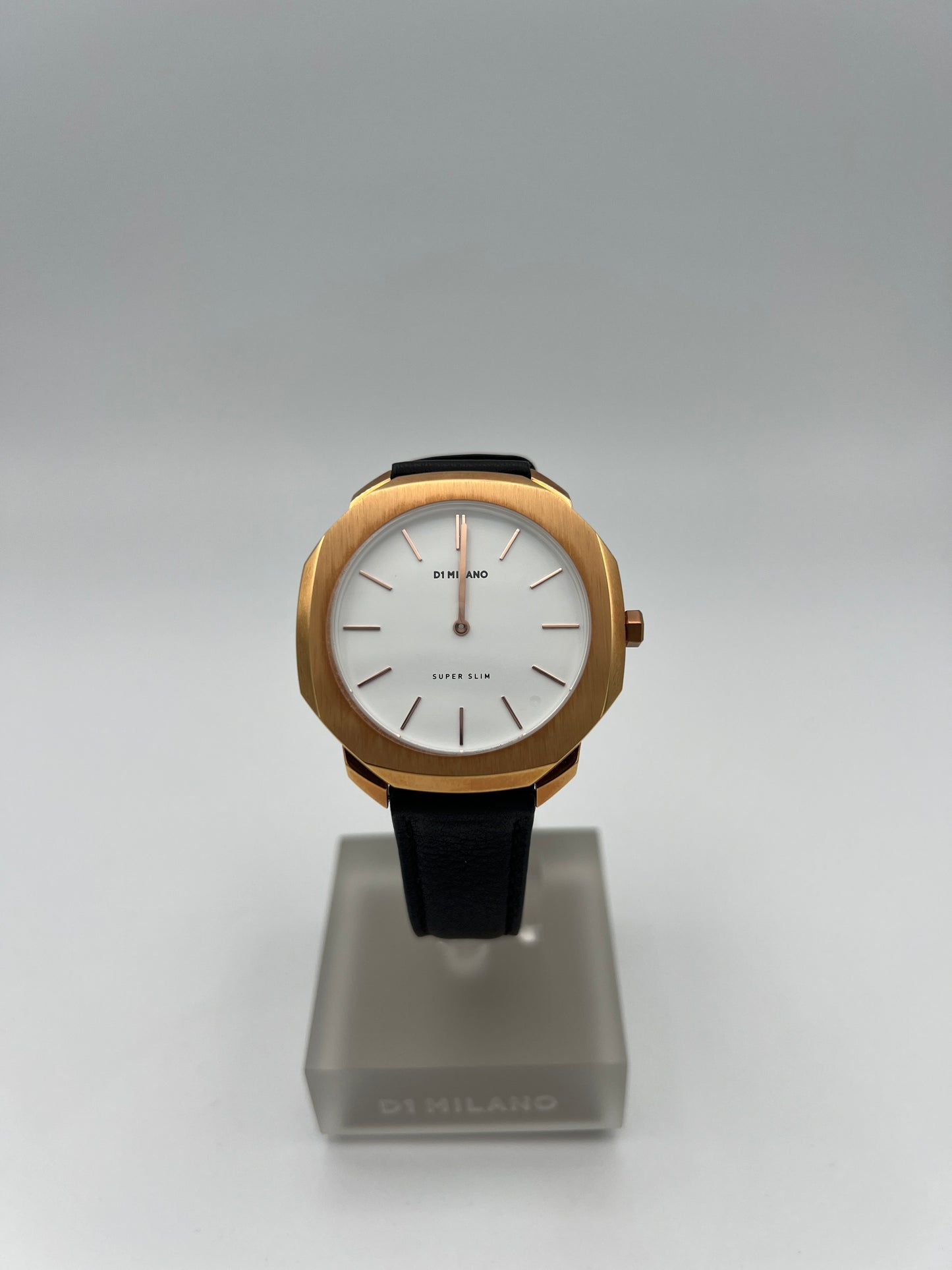 Orologio Square