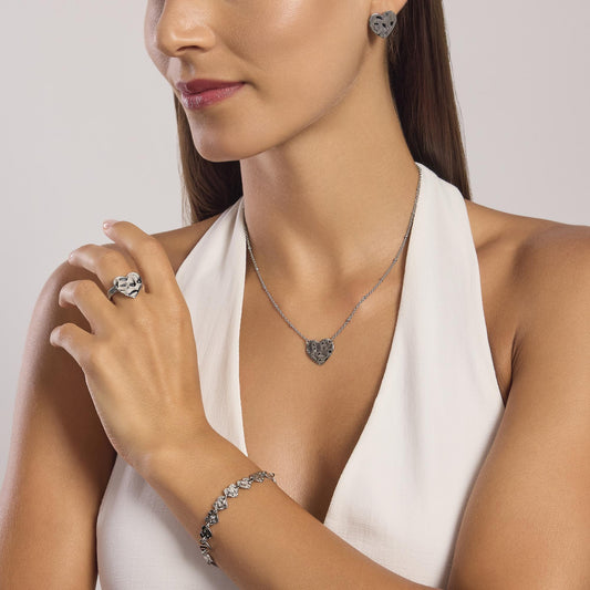 Anello tubogas con cuore effetto martellat