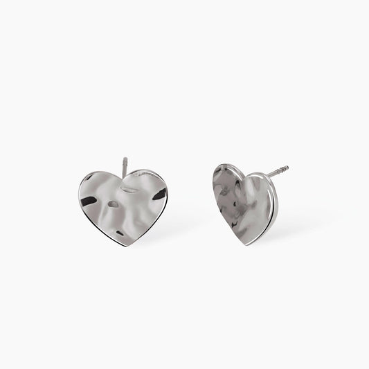 Orecchini cuore effetto martellato